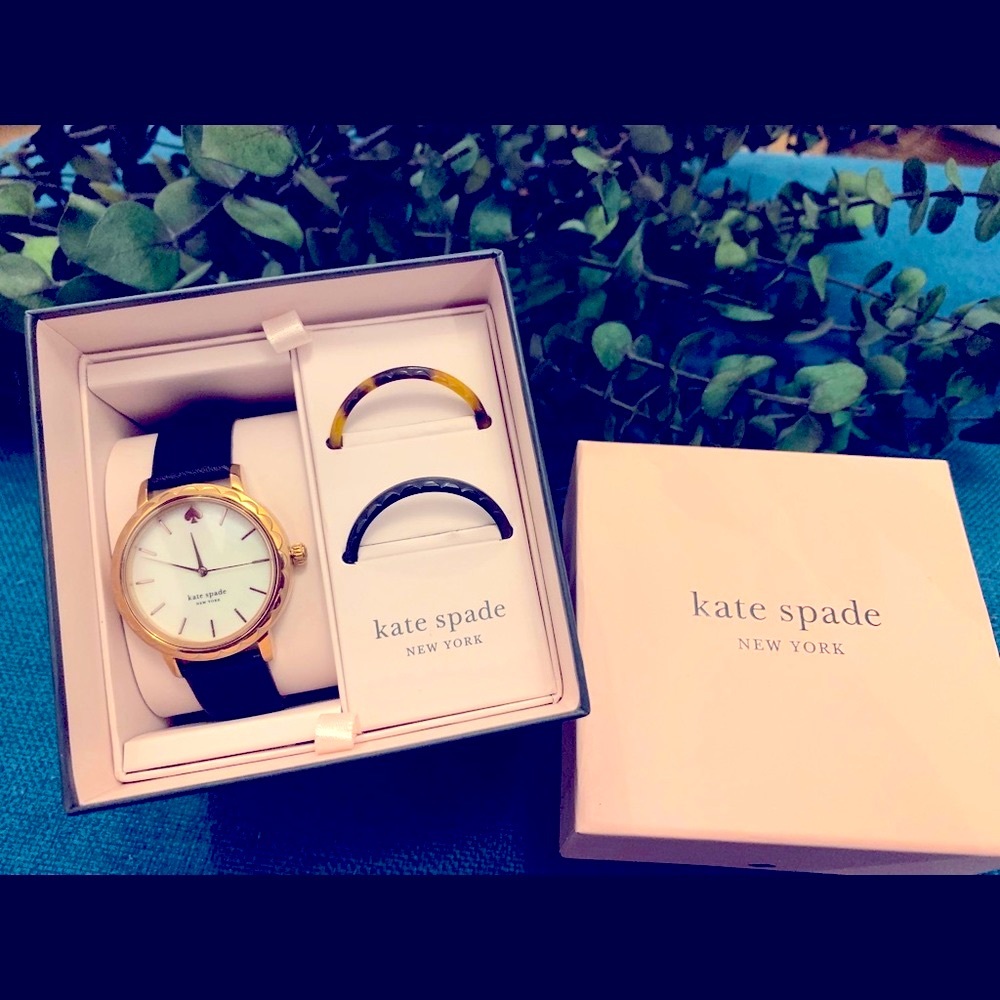 Morningside interchangeable top ring leather watch